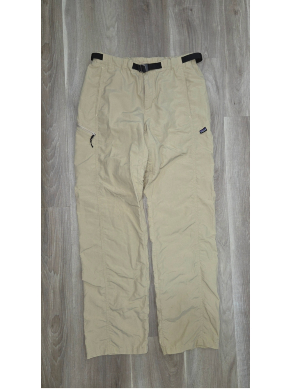 •Patagonia• Men's Cargo Pants Size S Beige Black